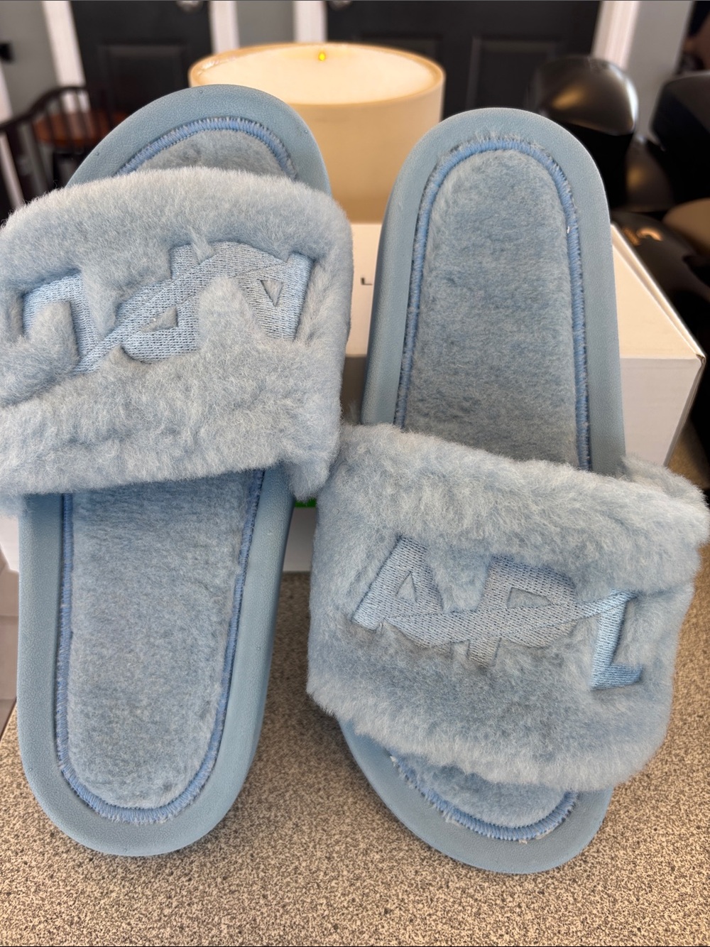 APL Women’s Shearling Slide - Ice Blue